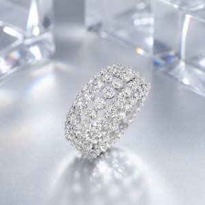 Anello dal Design Multistrato Classico da Donna - Product Image 4