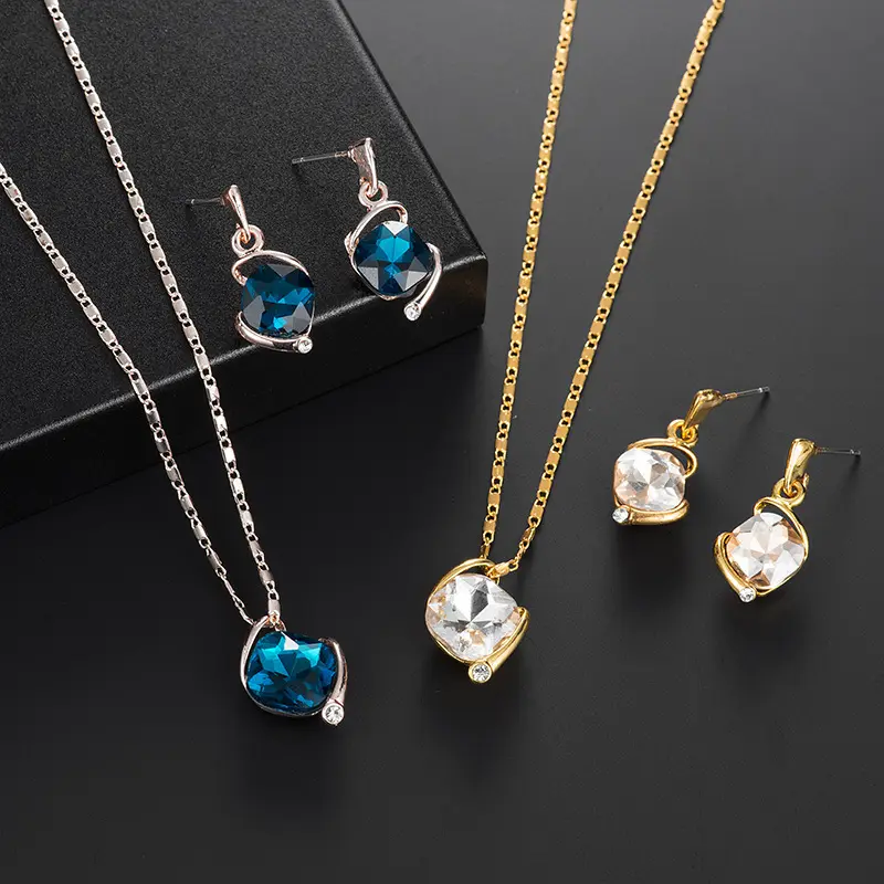 2020 Elegant Floral Bridal Jewelry Sets for Women Clear Crystal Engagement Necklace Earrings Sets Wedding Jewelry