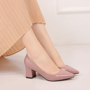 أحذية نسائية جديدة بمقاسات كبيرة ذات نعل مطاطي وكعب مدبب، أحذية نسائية عالية الجودة - Product Image 3