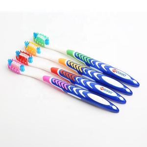 Cepillo <span class=keywords><strong>de</strong></span> Dientes Blanqueador <span class=keywords><strong>de</strong></span> Dientes <span class=keywords><strong>de</strong></span> Moda Popular con Limpiador <span class=keywords><strong>de</strong></span> Lengua y Cubierta <span class=keywords><strong>de</strong></span> Cabezal, Kit Completo <span class=keywords><strong>de</strong></span> Cuidado Bucal, Herramienta <span class=keywords><strong>de</strong></span> Higiene <span class=keywords><strong>Dental</strong></span> - Product Image 6