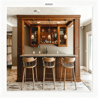 Vermonhouzz Vente en gros d'armoires de cuisine modernes bicolores avec crédence noire et accents en laiton pour la construction