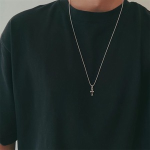 Collar con Colgante de Cruz Pequeña de Plata 925 Marca <span class=keywords><strong>CH</strong></span> para Hombres, Mujeres y Parejas, Joyería Minimalista de Lujo para Influencers - Product Image 3