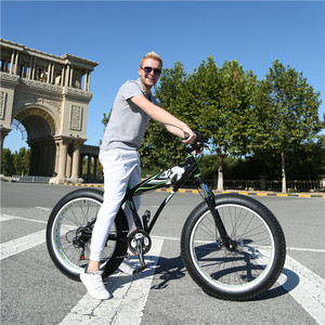 Vélo de montagne <span class=keywords><strong>cube</strong></span> personnalisé de 26 pouces avec jante en alliage d'aluminium, <span class=keywords><strong>cadre</strong></span> de route, 21 vitesses pour une utilisation familiale, prix bas - Product Image 4