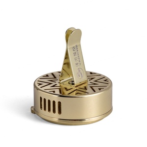 Ambientador Personalizado para Auto, Moderno y de Lujo, Aroma Metálico, Difusor de Perfume Sólido con Esmalte Suave y Fragancia - Product Image 5