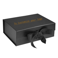 Boîte en papier de luxe personnalisée pour vêtements à rabat magnétique coffrets cadeaux pliables à fermeture magnétique avec ruban noir
