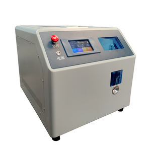 Pince à sertir entièrement automatique pour dénuder, tordre et sertir les cosses isolées RS PRO de 0,3 à 6 mm² pour l'installation en usine - Product Image 2