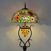 Lampe de bureau en verre teinté style Tif Jiyuanlux, dôme de 12 pouces, motif papillon et fleur, décoration artistique créative pour la maison