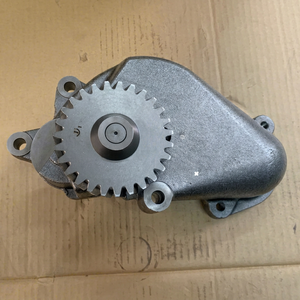 QST30 Oil Pump 3092984 4024870 6HH1 Diesel <b>Engine</b> Part for Generator 25kg China - Product Image 1