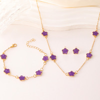 Nouveaux ensembles de bijoux pour femmes, 3 pièces, colorés, en alliage, style charmant, motif trèfle à cinq feuilles et fleur porte-bonheur, collier, bracelet, boucles d'oreilles, pour le marché international