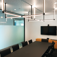 Lumière linéaire pour projet/bureau/magasin/hôtel IP20 personnaliser forme de cube mise en page personnalisée taille 3d design plafonnier LED lumière linéaire