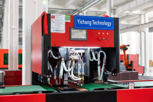 Máquina de Soldadura por Puntos Automática CNC de Yichang Technology, 380V, Equipo Industrial para Unión de Metales, Nuevo - Product Image 3