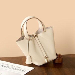 Sac seau en cuir grainé Urban Simplicity, grande capacité, sac à main en cuir véritable pour femme, idéal pour un cadeau - Product Image 2