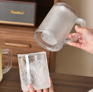 Tasse de congélation en gel à double paroi Tasses à glace pour <span class=keywords><strong>congélateur</strong></span> Tasses à <span class=keywords><strong>bière</strong></span> en plastique transparent avec poignée, 13.5 oz - Product Image 3