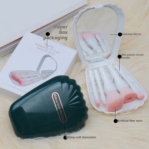 Nuevo Set de Brochas de Maquillaje Portátil Multifuncional de 5 Piezas con Espejo, Corrector y Base, Compatible con Resina, Herramienta de Maquillaje para Principiantes - Product Image 3