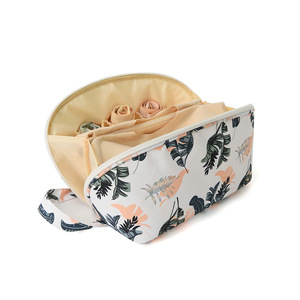 Underwear <b>Storage</b> <b>Bag</b> Large Capacity Multi-functional Portable Travel Toiletry <b>Bag</b> Water Resistant Foldable Vintage Style Leaf - Product Image 2