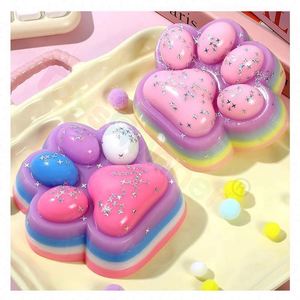 Juguetes Blandos Personalizados al por Mayor con Forma de Pata de Gato, de Ascenso Lento, Textura Mochi, Bolas Antiestrés Kawaii, Juguetes para Apretar, Pedido a Granel, para Niños de 5 a 7 Años - Product Image 3