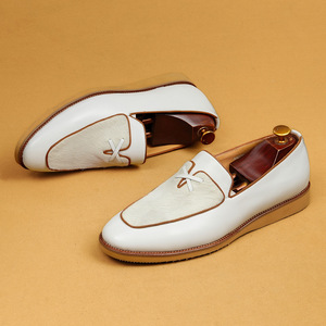 Mocassins en cuir véritable blanc pour hommes, bout rond, à enfiler, respirants, toutes saisons, chaussures décontractées pour affaires - Product Image 4