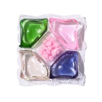 Lessive en perles granulées pour un nettoyage en profondeur, soin multi-effets des tissus, capsules à cinq compartiments 8g, dissolution rapide