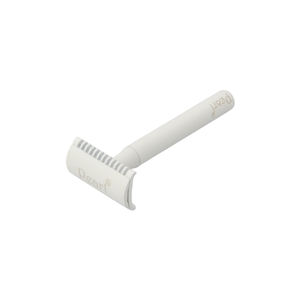 Rasoir de sécurité à double tranchant Custom/Madhav Metal Open Comb avec manche en laiton et lame en acier inoxydable - Product Image 1