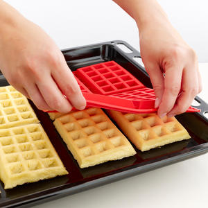 Stampo <span class=keywords><strong>per</strong></span> Waffle Rettangolare in Silicone, Facile da Staccare, Set di 4 Mini Stampi <span class=keywords><strong>per</strong></span> Waffle e Biscotti - Product Image 6