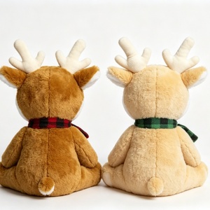 Juego de peluches de renos navideños personalizados, juguete de reno con bufanda a cuadros, par de renos festivos - Product Image 5