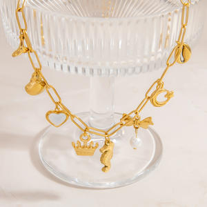 Collar de Acero Inoxidable con Colgante de Caballito de Mar Chapado en Oro de 18K, Amuleto de Corona, Joyería para Mujer, Regalo, Collares de Moda - Product Image 2