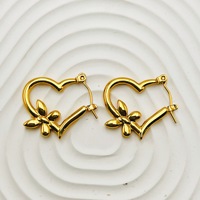 CUMAI Boucles d'oreilles créoles en acier inoxydable plaqué or 18 carats, motif cœur ajouré mixte, pour femme, pour soirée et usage quotidien, bijoux d'oreille en métal, vente en gros