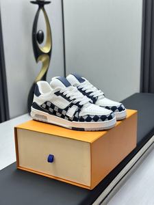 Zapatos de Diseñador de Lujo Más Vendidos, Zapatos Deportivos Clásicos de Cuero Patentado para Hombre, con Suela Gruesa y Ajuste Cómodo, Personalizados - Product Image 4