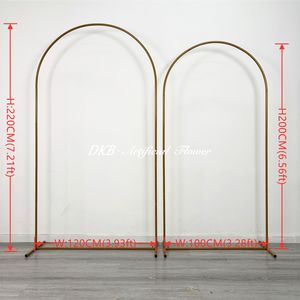 Arco de Metal Moderno Romántico con Fondo Dorado, Soporte para Fondo de Boda con Flores Artificiales, Flores de Alta Simulación, Tamaño Personalizable - Product Image 3