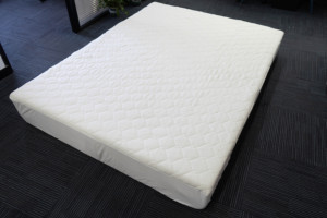 Polyester chống thấm nước chống trượt dệt kim chần tấm ga trải giường lớn đôi 180*200 nệm bảo vệ cho nhà sử dụng - Product Image 2