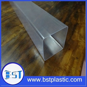 Tuyaux <span class=keywords><strong>en</strong></span> plastique carrés <span class=keywords><strong>en</strong></span> <span class=keywords><strong>PVC</strong></span> extrudé <span class=keywords><strong>150</strong></span> mm Tube <span class=keywords><strong>en</strong></span> plastique résistant à la chaleur - Product Image 6