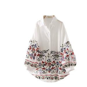 Chemise de poupée brodée à manches bouffantes en coton pour écolière - Product Image 5