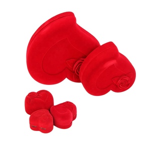 Fashion Wholesale Red Heart Shape Velvet Ring <strong>Box</strong> Engagement Wedding <strong>Rose</strong> Flower Design Gift <strong>Jewelry</strong> Packaging <strong>Box</strong> - Product Image 2