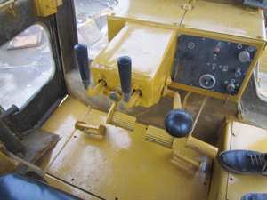 Maquinaria de bulldozer sobre orugas Caterpillar D7G usada de alta calidad, bulldozer Cat D5 D6g D7g D8R usado en stock para la venta - Product Image 4