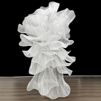 Décoration de mariage et d'événements SMOOTH : Fleurs géantes en organza de soie faites à la main, installation artistique populaire pour mariages