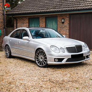 Kit Carrozzeria Completo AMG (Paraurti Anteriore <span class=keywords><strong>e</strong></span> Posteriore, Minigonne Laterali) per <span class=keywords><strong>Mercedes</strong></span> <span class=keywords><strong>Benz</strong></span> Classe <span class=keywords><strong>E</strong></span> W211 - Aggiornamento a E63 - Prezzo di Fabbrica - Product Image 3