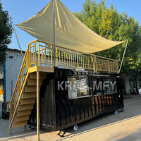 Moderne foodtruck, zeecontainer, geprefabriceerde mobiele strandbar, huizen, restaurant, keuken, koffieshop, café