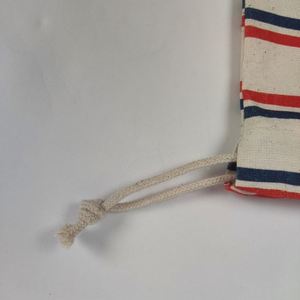 Bolsa con cordón de poliéster liso con logotipo personalizado Bolsas con cordón a granel a rayas Diseñe sus propias bolsas con cordón personalizadas - Product Image 2