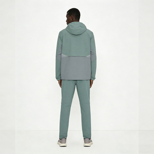 Completo Sportivo in Nylon Personalizzato da Uomo: Tuta Traspirante con Giacca con Zip e Pantaloni Jogger - Product Image 4