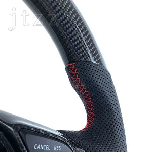 Conduite stable et maniabilité fluide, adapté aux volants en fibre de carbone pour les séries 2, 3, 6, CX 3, 4, 5, personnalisable - Product Image 3