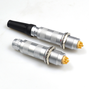 Connecteur circulaire série S certifié UL, plus de <span class=keywords><strong>5000</strong></span> cycles de raccordement, terminaison par soudure sur circuit imprimé, pour usage intensif - Product Image 1
