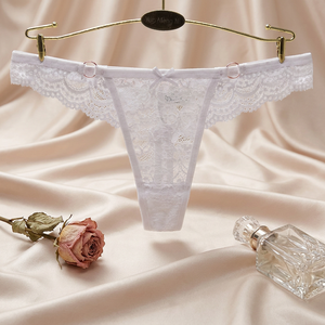 Tanga de encaje floral blanco para mujer, con transparencias, de talle bajo, sexy, tipo G-string, lencería, bragas transpirables, OEM ODM - Product Image 3
