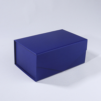 Boîte cadeau rigide pliable magnétique personnalisée avec fermeture à enveloppe rouge et bleue