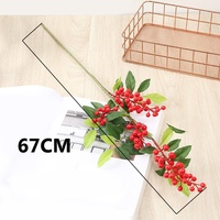 Vente en gros de tiges de baies rouges artificielles, baies de houx en vrac, décorations de Noël, fournitures pour couronnes et guirlandes DIY