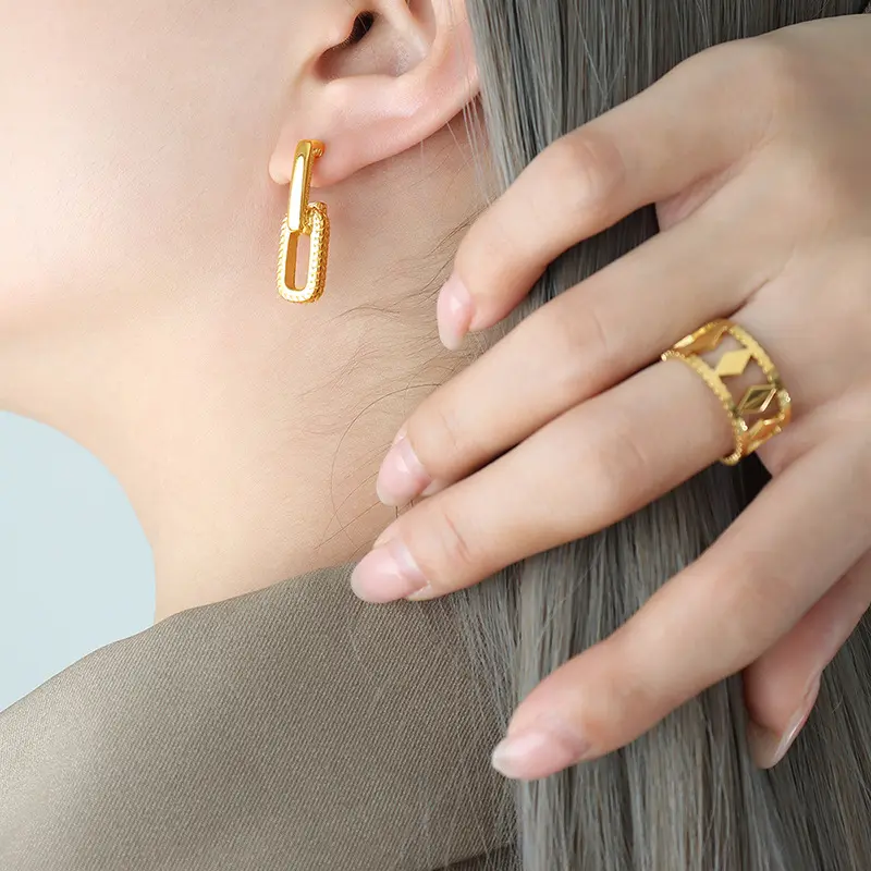 New stainless Steel Gold-plated Hook Golden Earring Geometric Fashion Personality U-shaped Stitching Earrings Women Jewelry