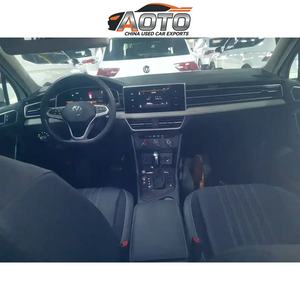 Premium d'occasion pour <span class=keywords><strong>Tiguan</strong></span> L, conduite à gauche, intérieur foncé, SUV automatique turbo avec rapport d'inspection officiel - Product Image 6