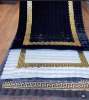 Tapis de luxe en similicuir doré à rayures, tapis tufté sur mesure pour salon, chambre à coucher, chevet, couloir, hôtel, dortoir