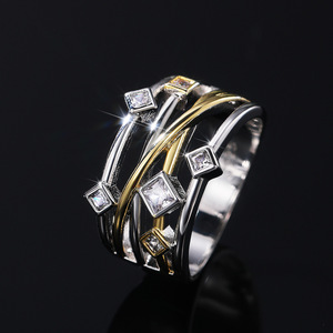 Anello a Doppio Tono Stratificato per Donne, Accessorio per Dito in Stile Europeo e Americano - Product Image 3