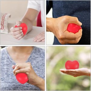 Vente en gros de balles anti-stress en mousse PU personnalisées avec logo imprimé en couleur, mini balles anti-stress en forme de cœur rouges, jaunes, blanches, bleues, vertes - Product Image 6