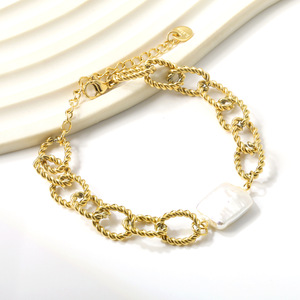 Pulsera de Cadena Trenzada Chapada en Oro Estilo Europeo Americano con Perla Cuadrada, Joyería Unisex - Product Image 1